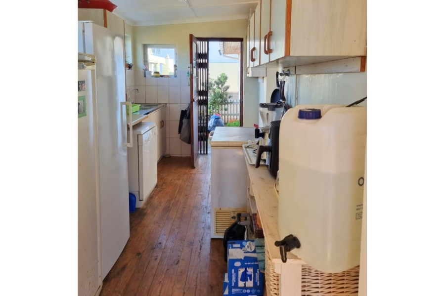 4 Bedroom Property for Sale in Buffalo Bay Western Cape